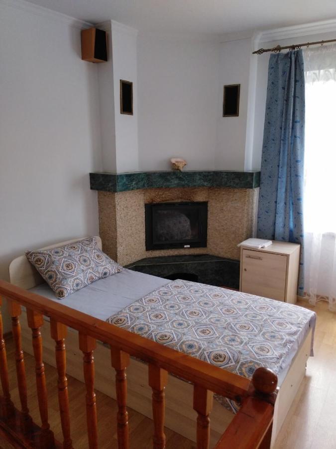 Миниотель Moukatcheve Extérieur photo
