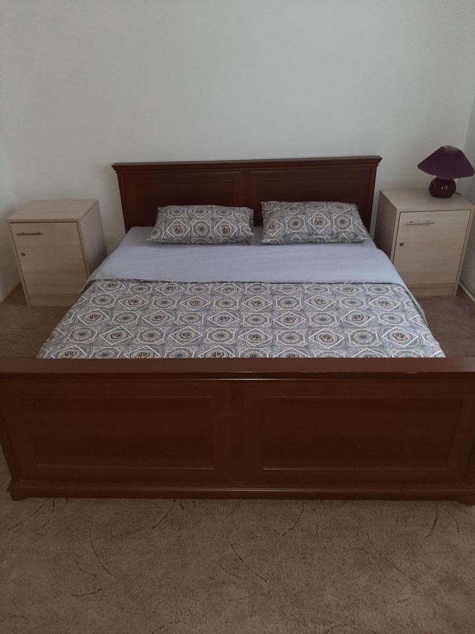 Миниотель Moukatcheve Extérieur photo